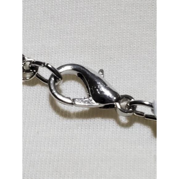 NWOT Women's Jewelry Yellow Floral Statement Necklace - Picture 4 of 4